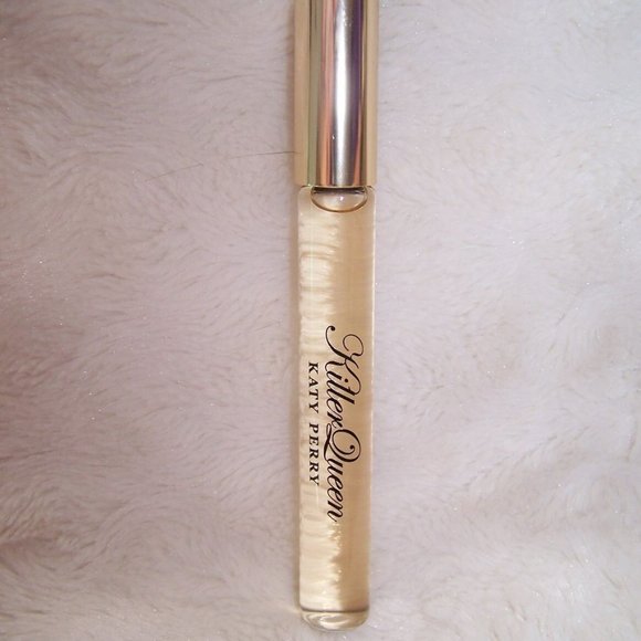 Parfum à L'huile Nemat Amber Oud - Rollerball 9 Ml - Neuf - Expire Décembre 2027